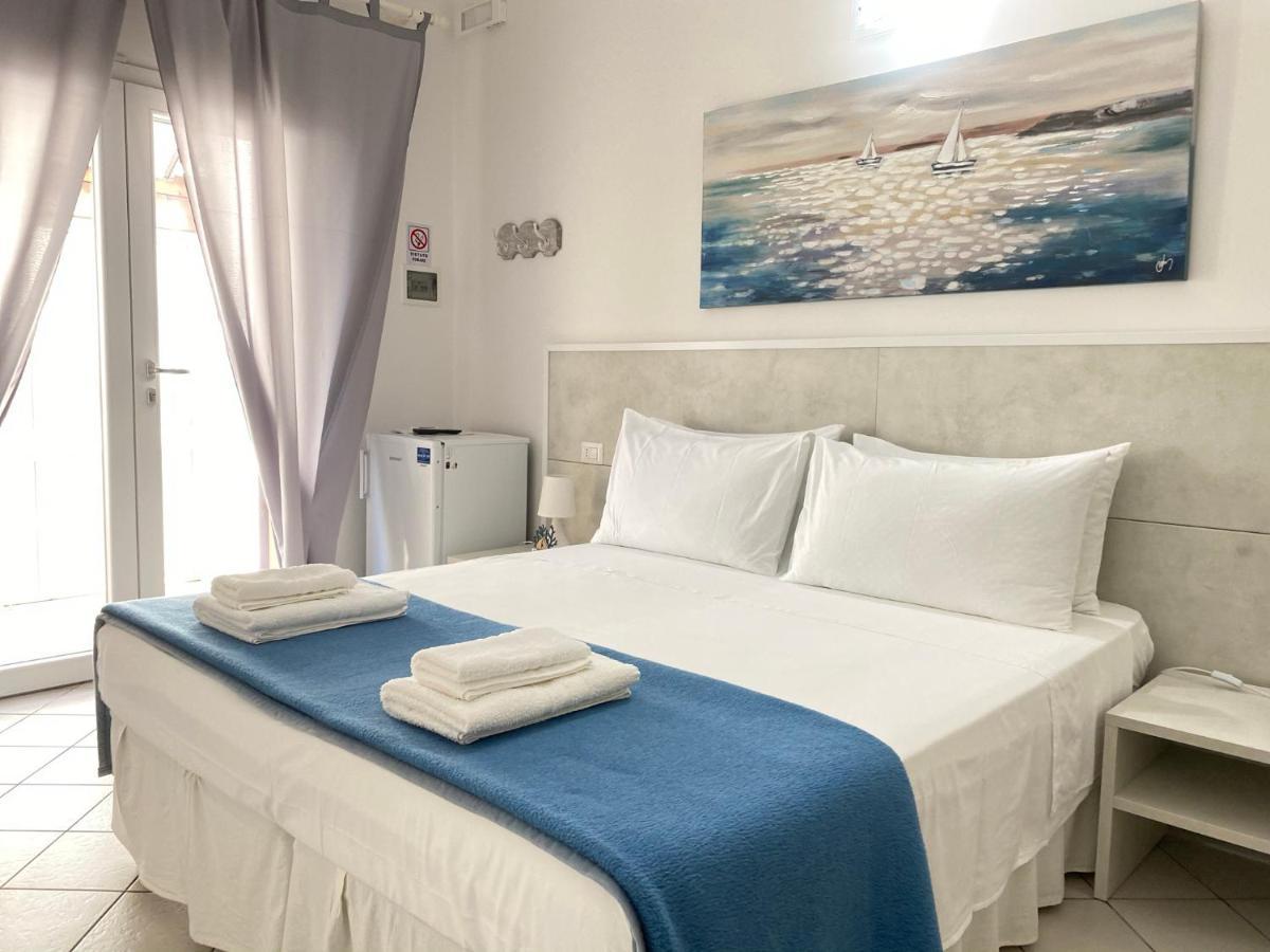 B&B Fellini กัลลีโปลี ภายนอก รูปภาพ